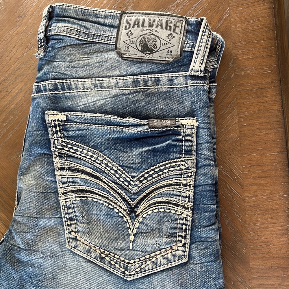 Men’s salvage jeans made for the Buckle. Slim fit. 33 R.
